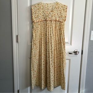 Vintage night gown